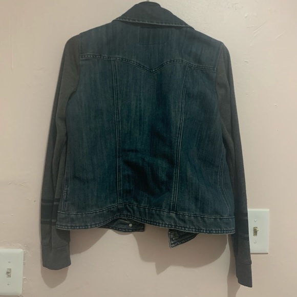 GUESS Jean Jacket - Picture 2 of 2